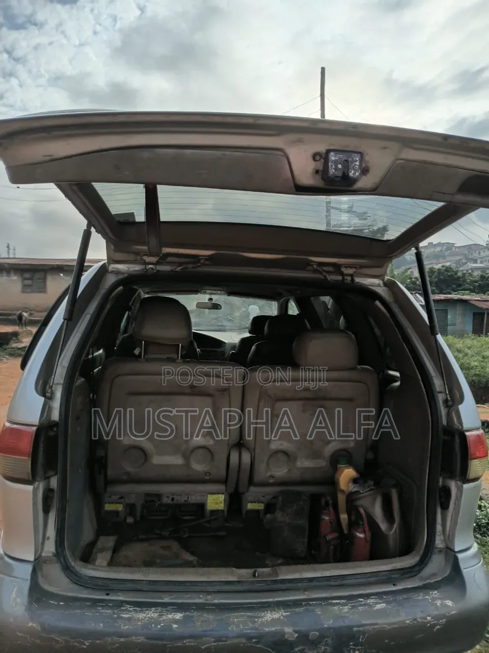 Toyota Sienna 2000 Silver
