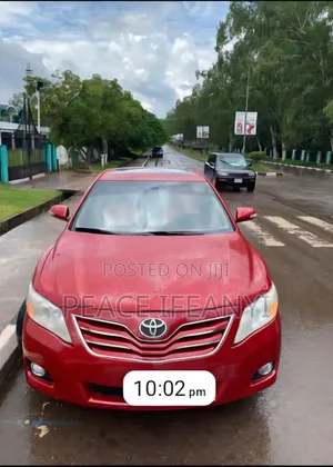 Toyota Camry 2012 Red