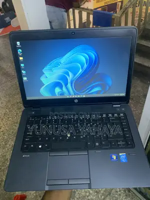 New Laptop Apple MacBook 16GB Intel Core i7 SSD 512GB