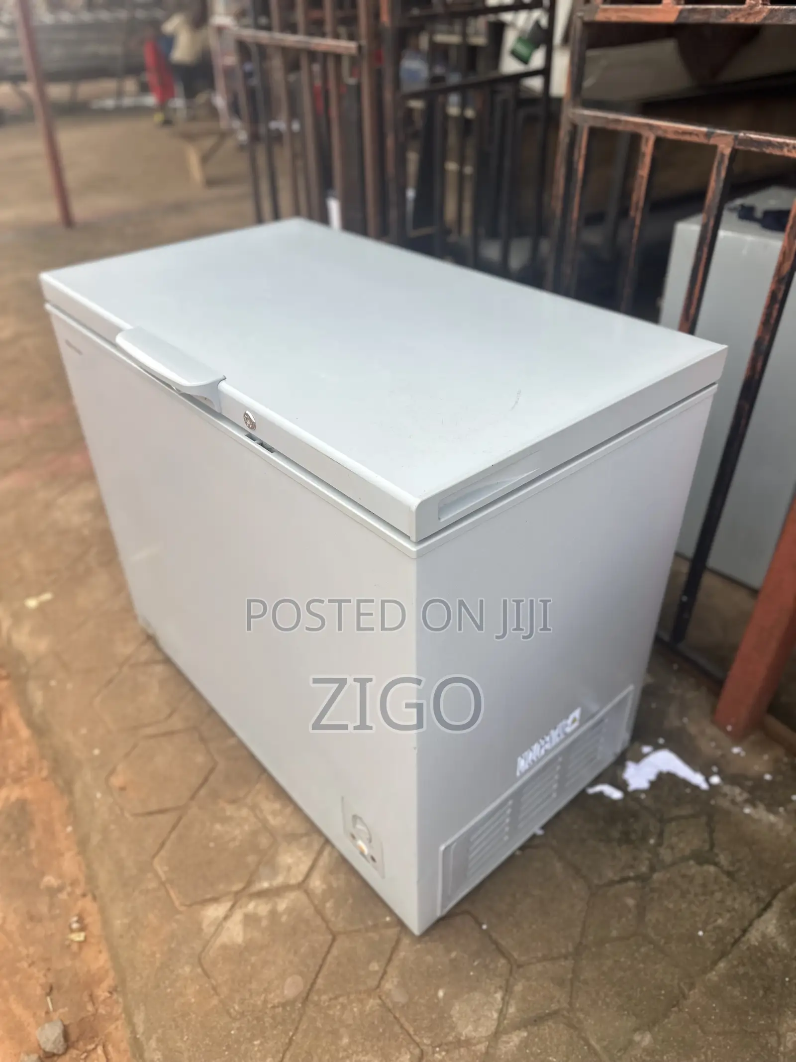 Hisense Freezer
