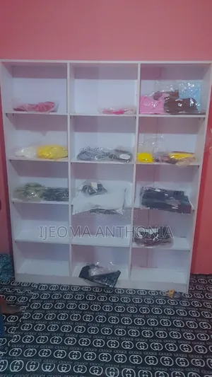 Display Shelf