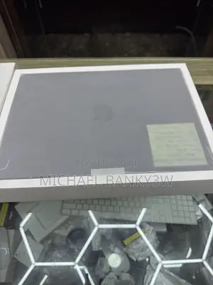 Laptop Apple MacBook Pro 2023 M3 Pro 18GB Apple M3 Pro SSD 512GB