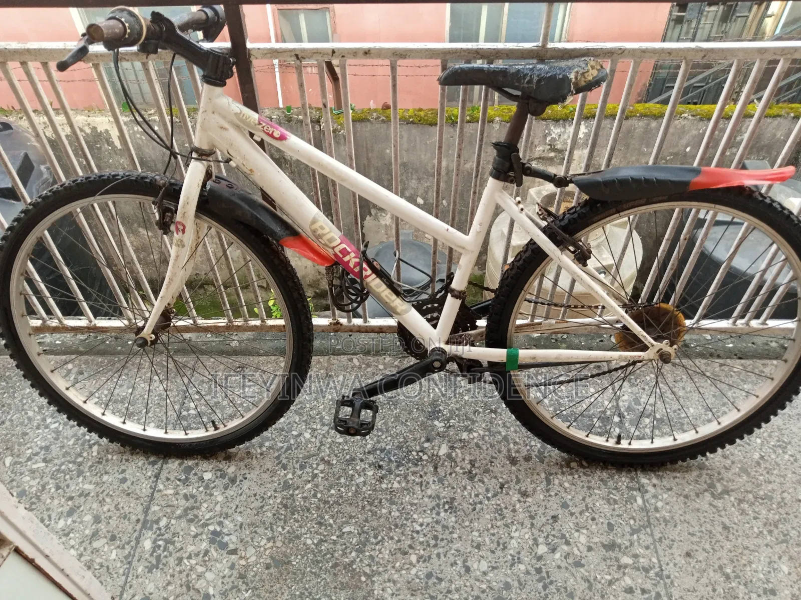 Rockrider Mountain Bicycle – White 26”
