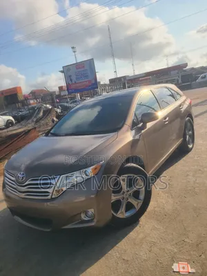Toyota Venza 2010 Brown