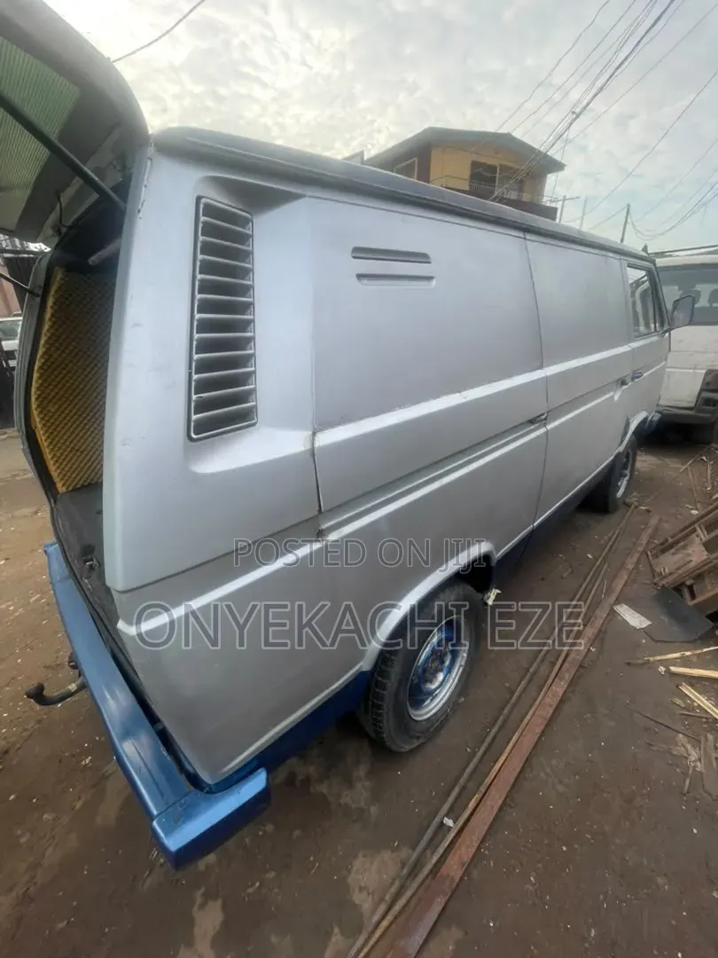 Volkswagen Transporter 2003 Silver