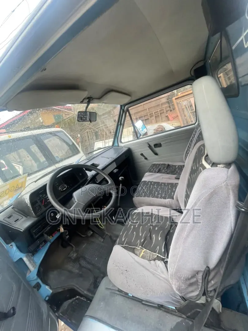 Volkswagen Transporter 2003 Silver