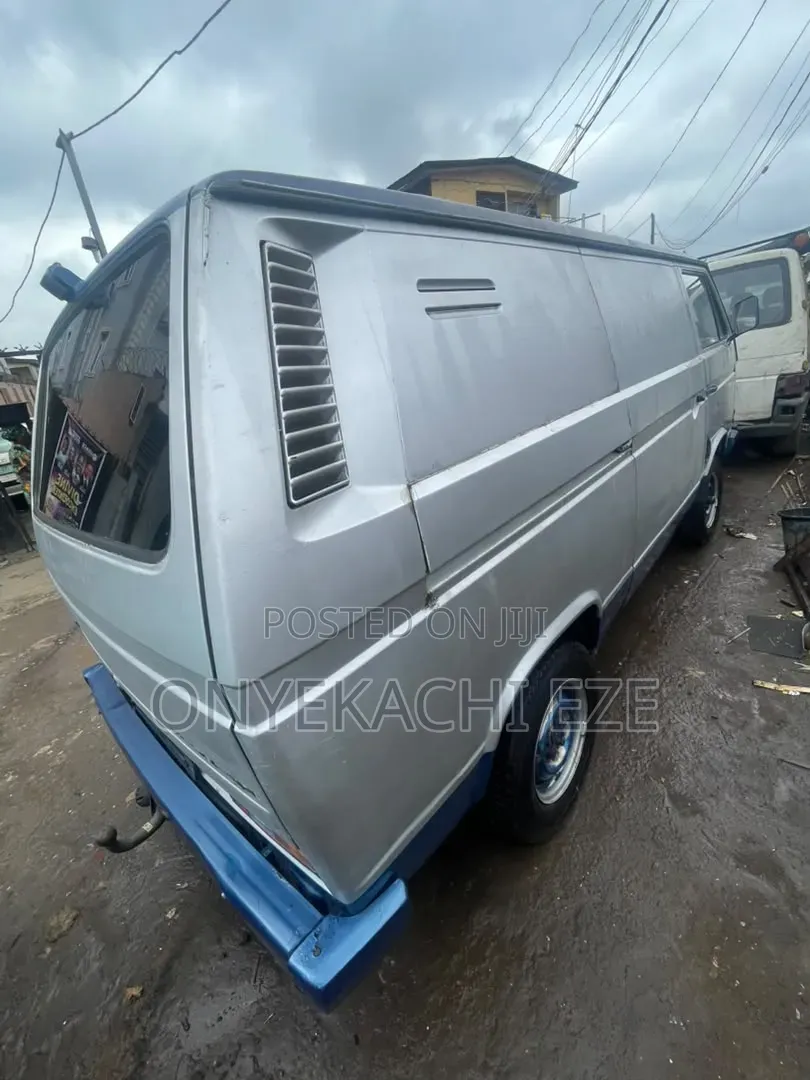Volkswagen Transporter 2003 Silver