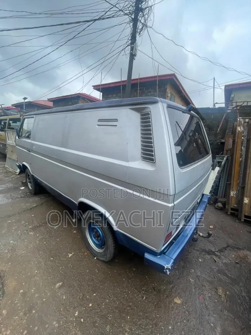 Volkswagen Transporter 2003 Silver