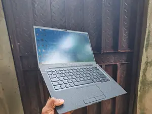 Laptop Dell Latitude 7400 8GB Intel Core i5 SSD 256GB