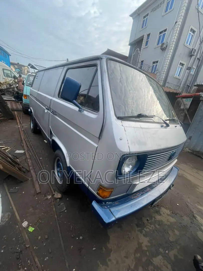 Volkswagen Transporter 2003 Silver