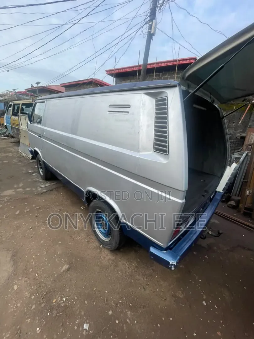 Volkswagen Transporter 2003 Silver