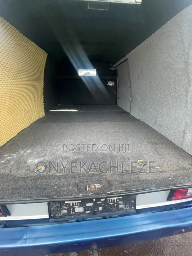 Volkswagen Transporter 2003 Silver