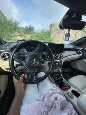 Mercedes-Benz CL 2014 White