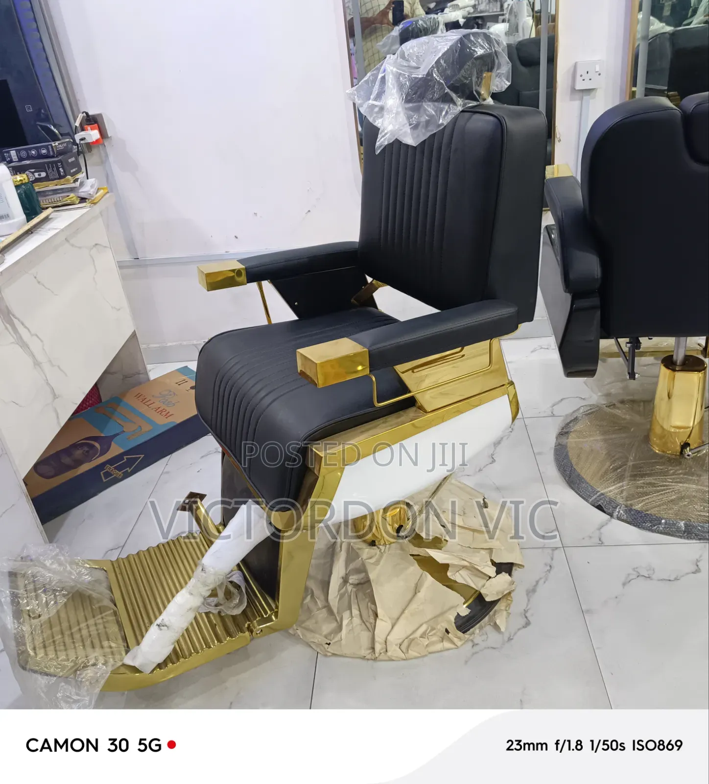 Executive Barbing Chair