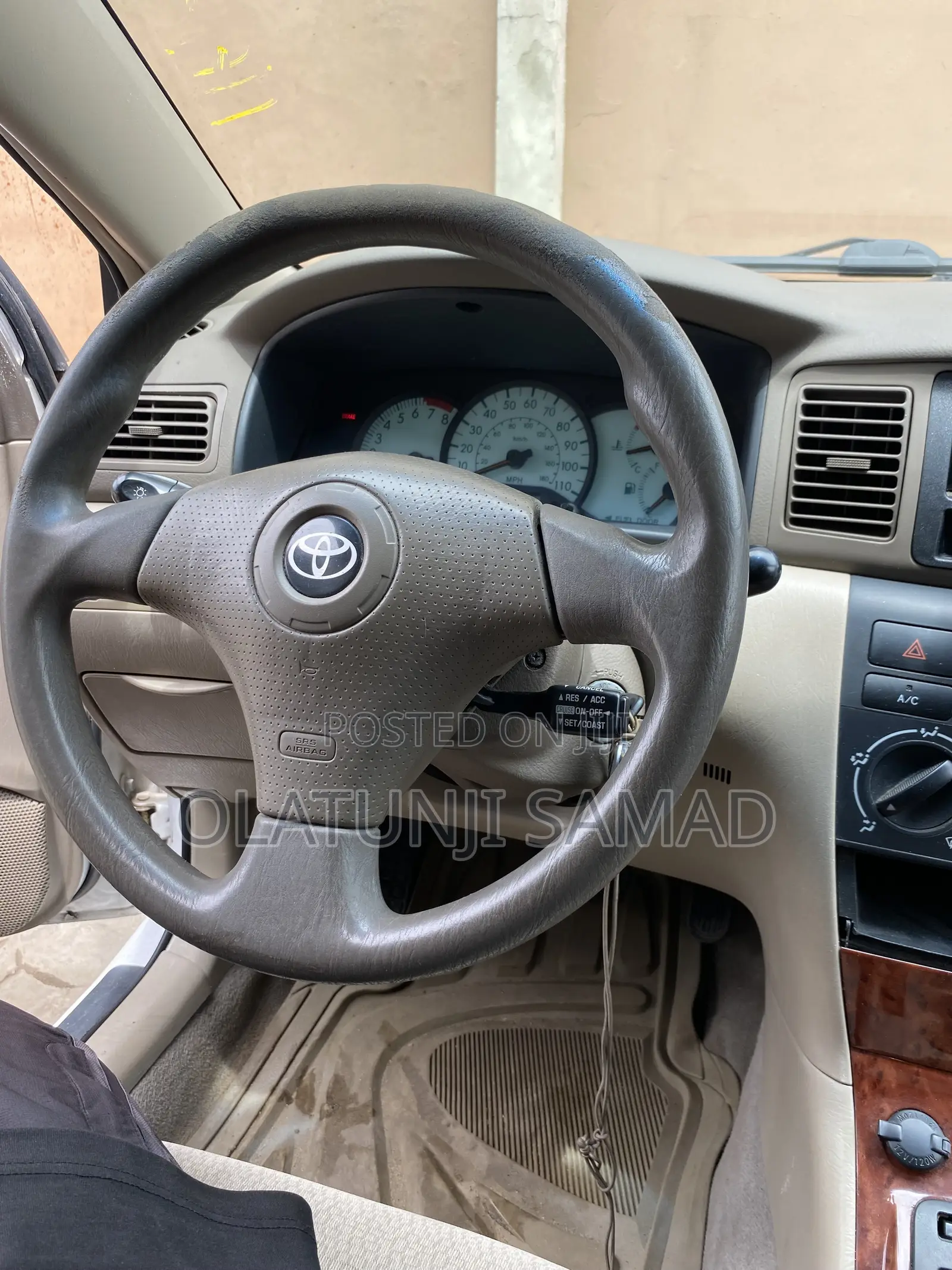Toyota Corolla 2003 White