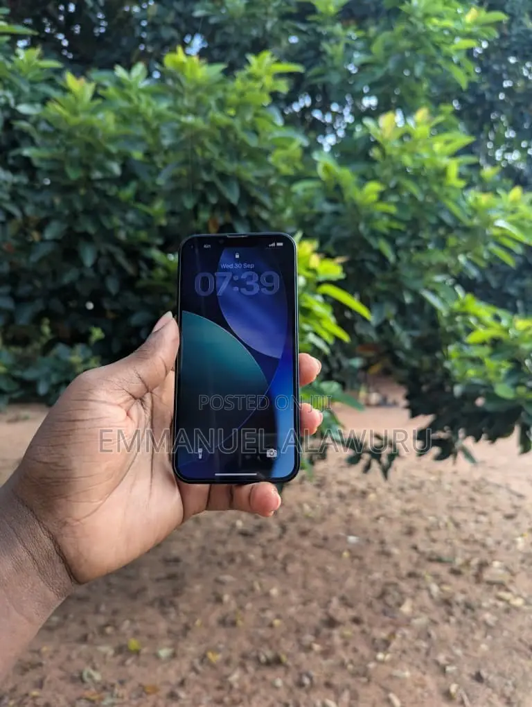 Apple iPhone 13 128 GB Black