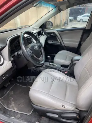 Toyota RAV4 2016 Red