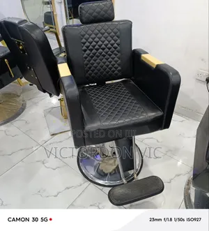 Barbing Chair