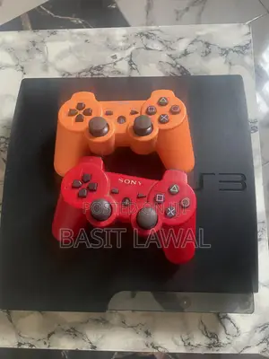 Uk Used Ps3 Console With 2 Gaming Pad