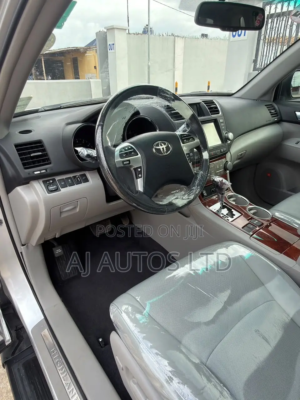 Toyota Highlander Limited 2012 Silver