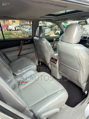 Toyota Highlander Limited 2012 Silver