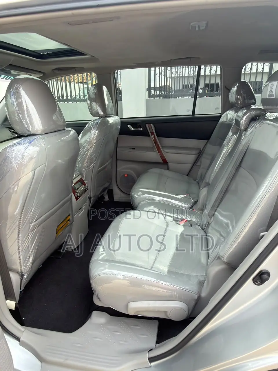 Toyota Highlander Limited 2012 Silver