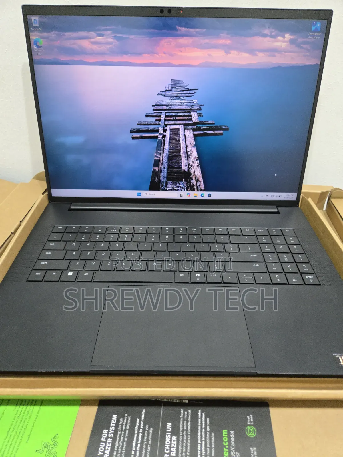 Laptop Razer Blade 32GB Intel Core Ultra 9 SSD 1T