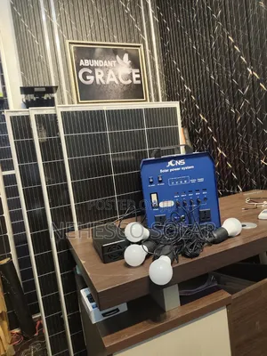 1800w/1.4Kwh JCNS Solar Power Station