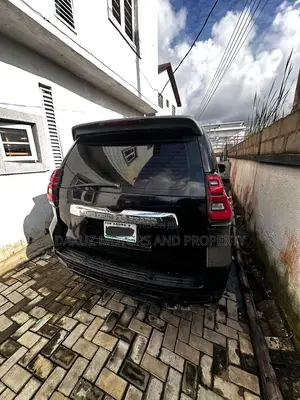 Toyota Land Cruiser Prado 2009 Black