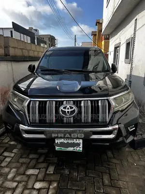 Toyota Land Cruiser Prado 2009 Black