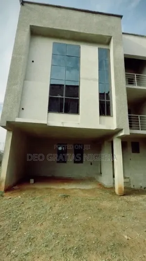 Distressed Sale of 5 Beds Semi Finished Terrace Duplex in Jahi Abuja