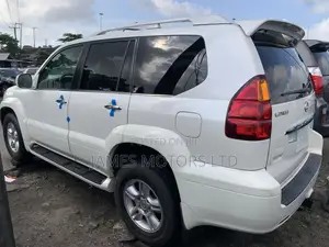 Lexus GX 470 Sport Utility 2005 White