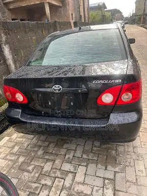 Toyota Corolla LE 2005 Black
