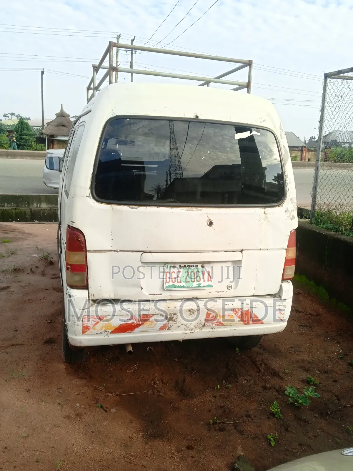 Suzuki Van 2006 White