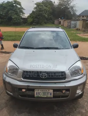 Toyota RAV4 Automatic 2004 Gray