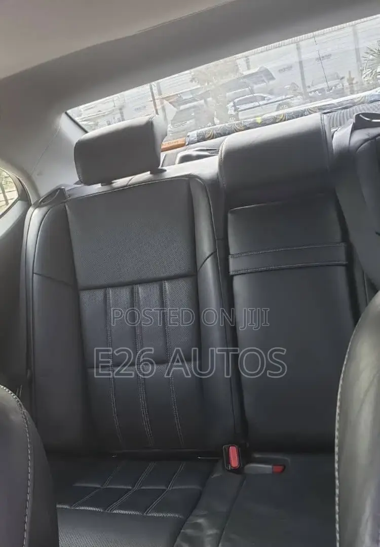 Lexus ES 2018 Black