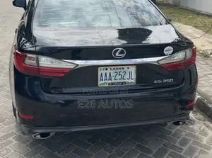 Lexus ES 2018 Black