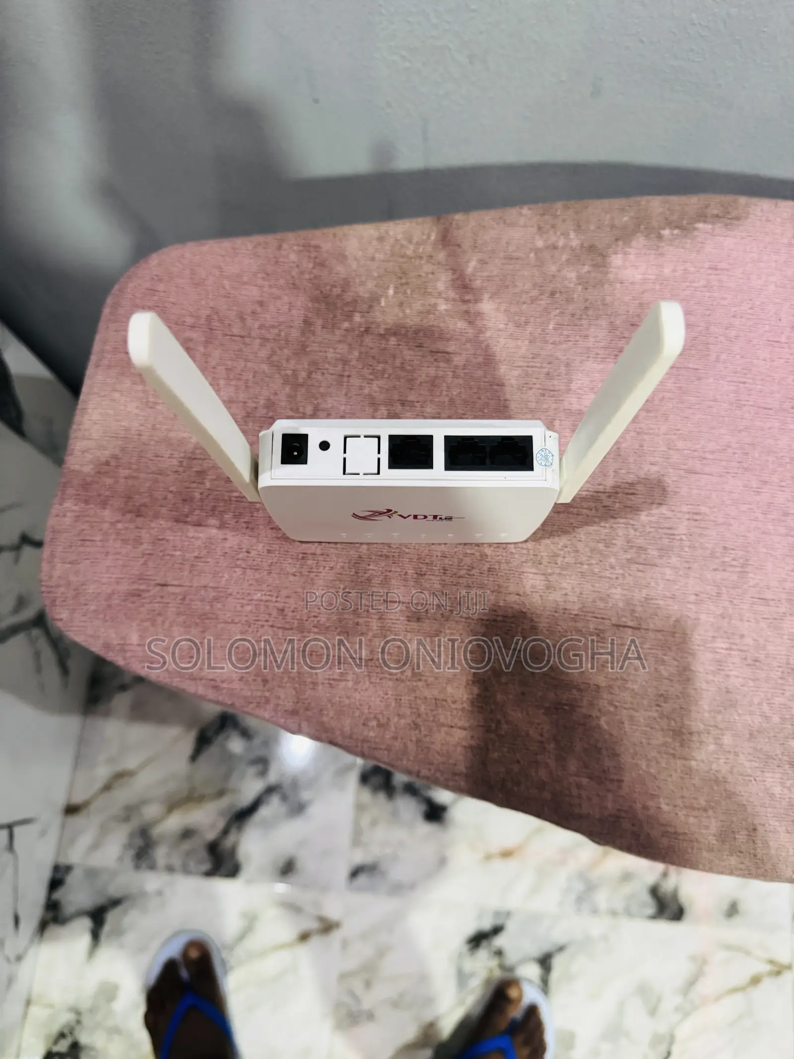 NETWORK ROUTER ( in Outdoor )