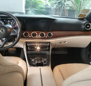 Mercedes-Benz E300 2018 Gray