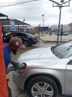 Aswaz Auto Buffing Waxing