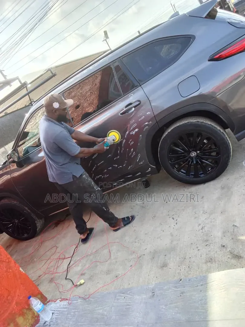 Aswaz Auto Buffing Waxing