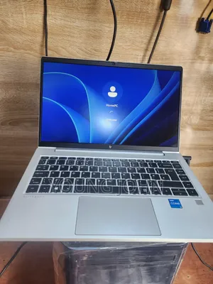 Laptop HP EliteBook 640 G9 8GB Intel Core i5 SSD 512GB