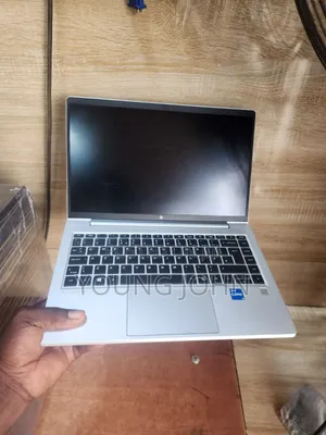 Laptop HP EliteBook 640 G9 8GB Intel Core i5 SSD 512GB