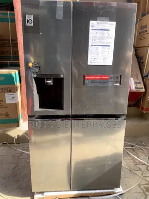 Original LG Side by Side With Water Dispenser Ice Maker