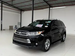 Toyota Highlander 2016 Black