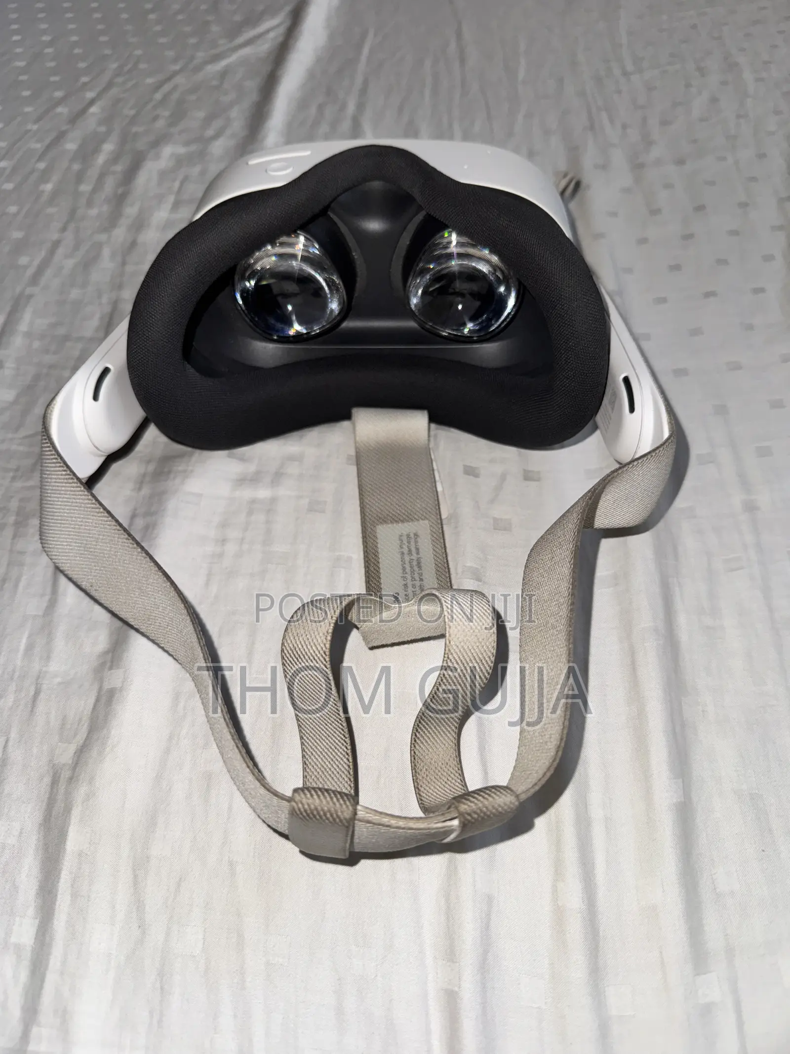 Meta/Oculus Quest 2 VR Headset