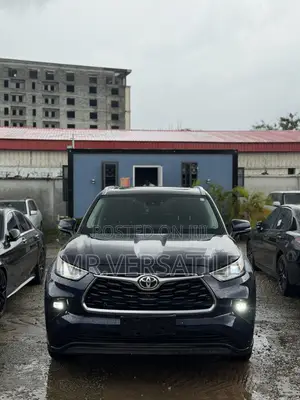 Toyota Highlander 2020 Blue
