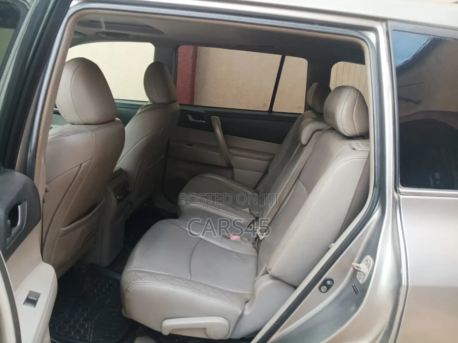 Toyota Highlander 2013 Silver