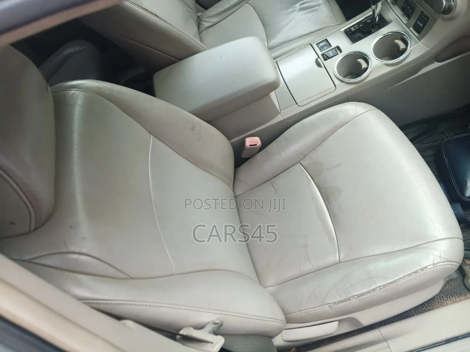 Toyota Highlander 2013 Silver