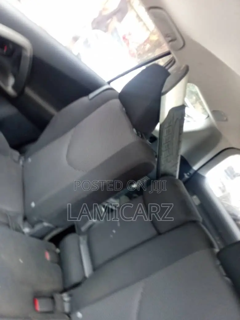 Toyota RAV4 2010 Black